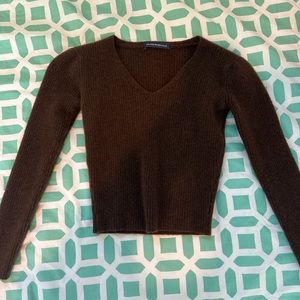 brandy melville wool sweater top • size xs
